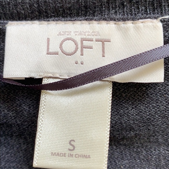 Sweater - Picture 2 of 2